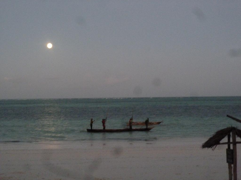 Paradise Beach Bungalows Paje Esterno foto