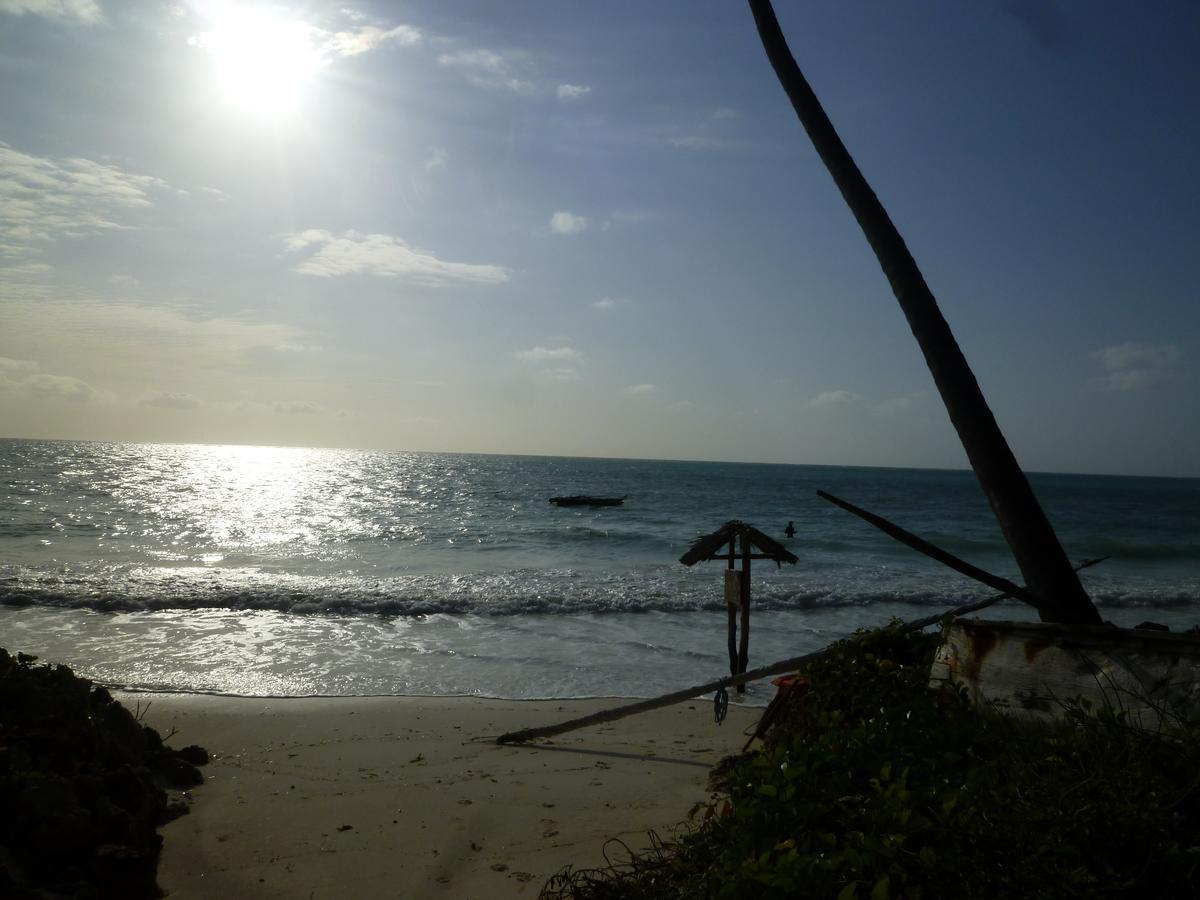 Paradise Beach Bungalows Paje Esterno foto